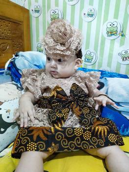 Product Review of kebaya bayi dan anak warna moca//tedak sinten//kebaya bayi murah Parsel from p**° 0