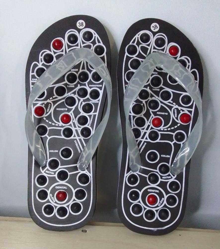 Sandal Rematik Atau Asam Urat - Sandal Refleksi Untuk Kesehatan - Sandal Pijat Urut Akupuntur Meredakan Nyeri Sendi - Sendal Saraf Kejepit - Selop Japit Untuk Meredakan Nyeri Kaki
