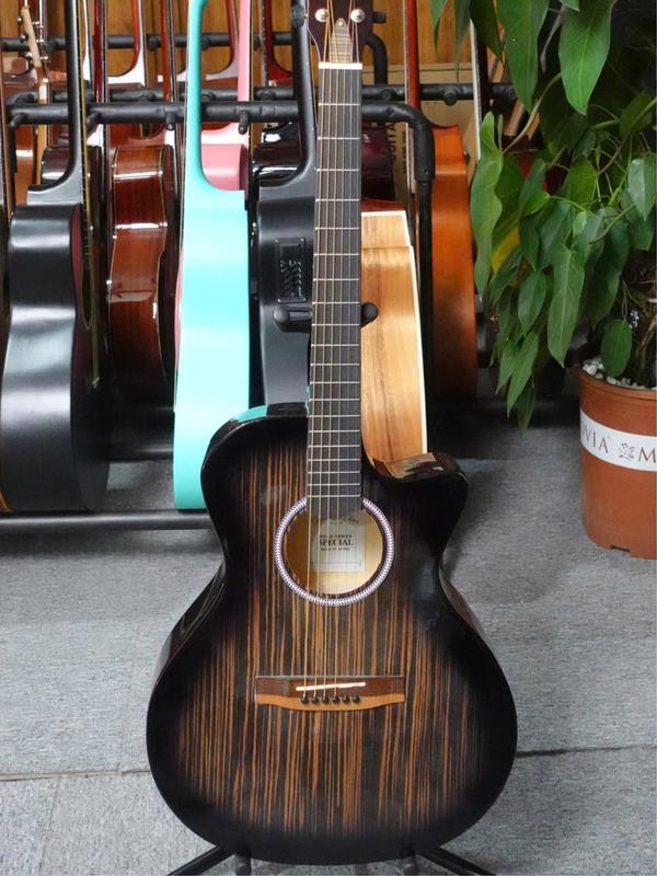 Đàn Guitar Acoustic THANHLY-01 ST.Real Guitar Sài Thành