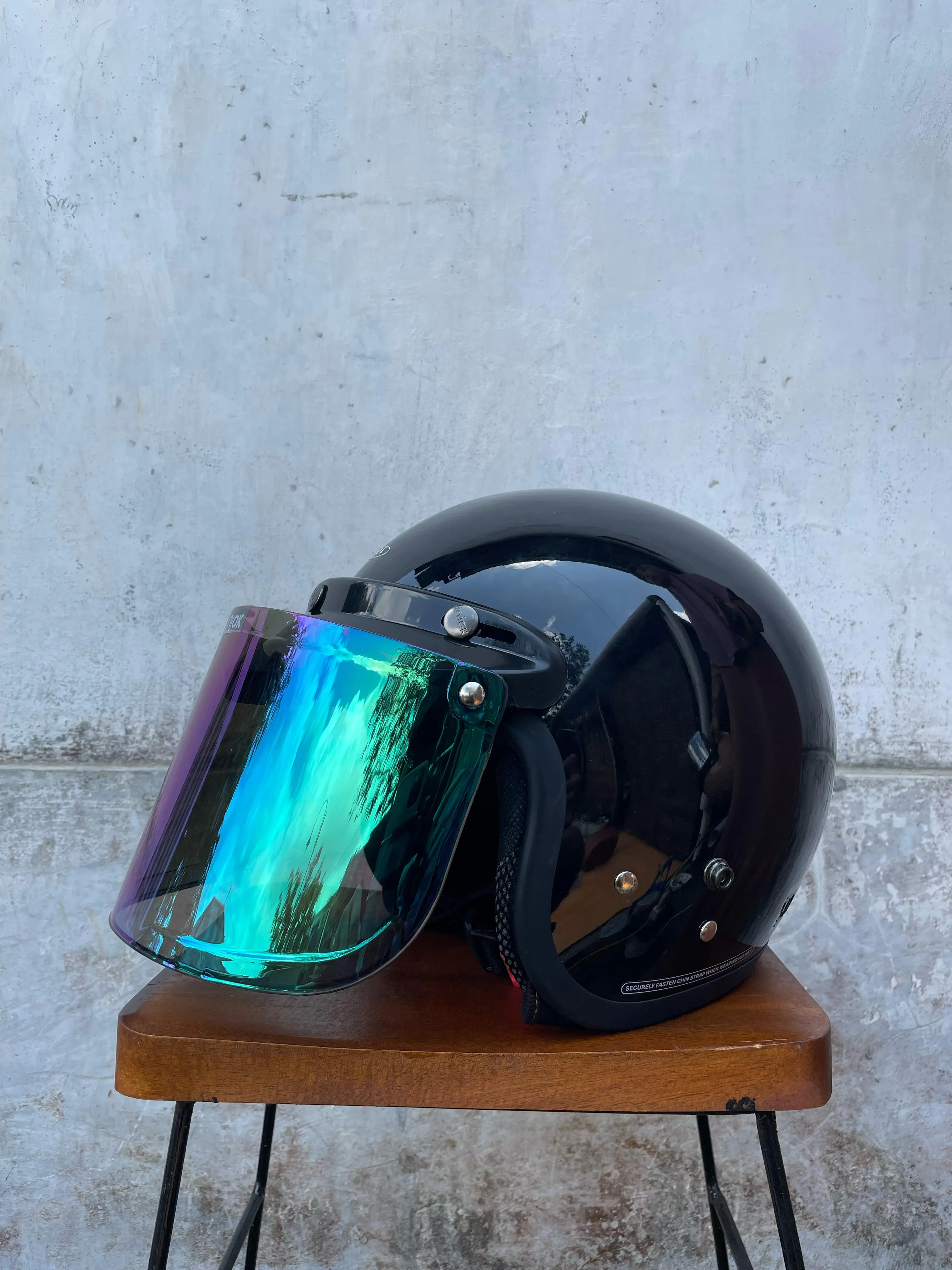 Helm Bogo retro premium Dewasa Hijab Wanita Pria SNI Terbaru Kaca Datar Pelangi Motorcycle