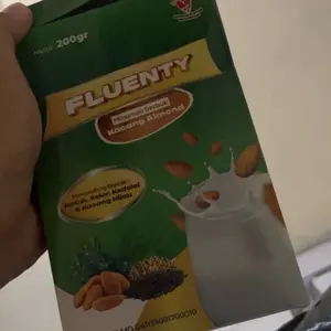 FLUENTY Suplemen Penambah ASI dengan Almond, Kacang Kedelai, Daun Katuk, Daun Kelor, dan Kacang Hijau