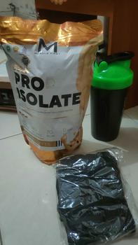 Product Review of M1 Muscle First Gold Pro Isolate 2 lbs (900gr) / Musclefirst Whey Protein 2lbs 2 lb BPOM Halal from S**t 0