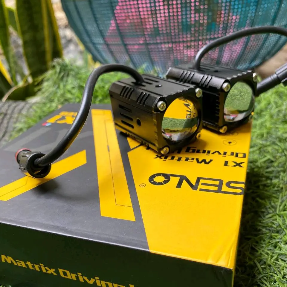 LAMPU SOROT TEMBAK LASER MINIPROJIE SENLO X1 PLUS