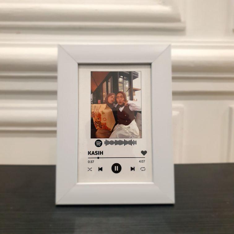 Product Introduction of Custom Frame Foto Spotify - Bingkai Foto Aesthetic Kado Ulang Tahun Gift Wisuda 9