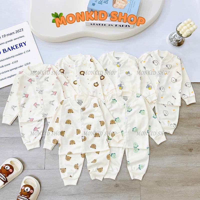 Combo 3 - Combo 5 Bộ Quần Áo Dài Tay Thu Đông Cúc Giữa Chất Nỉ Hàn Bảng Màu Kem Cho Bé Sơ Sinh Từ 3-9kg