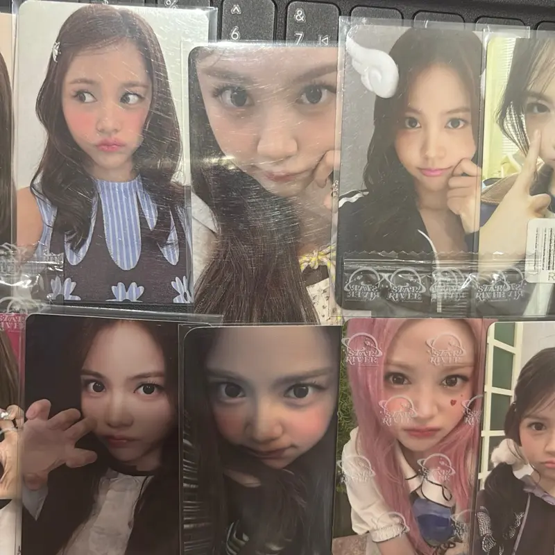 [READY] OFFICIAL PHOTOCARD CARMEN HEARTS2HEARTS ALL ERA