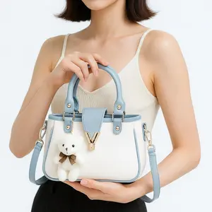 Tas selempang wanita Slingbag & Handbag/Free Gantungan Boneka
