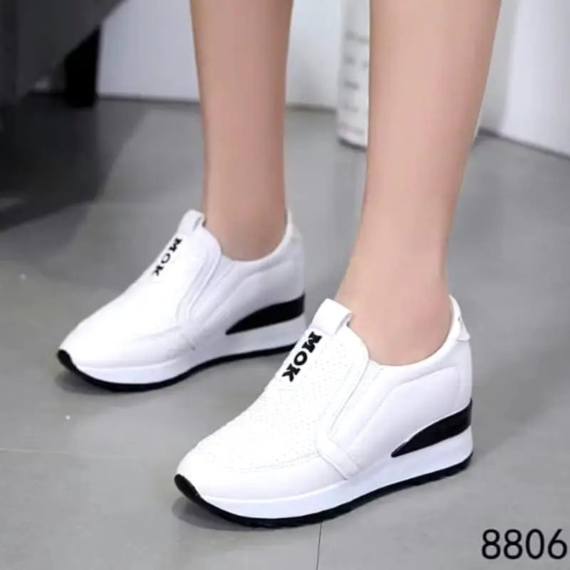 SEPATU WANITA TERBARUSLIP ON MOK 2