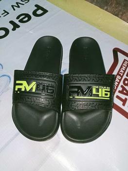Product Review of RM146- Sandal Slop Full Karet Motif Timbul Hitam Hijau Stabilo Sendal Slop priamurah sandal  slop premium from A** b**d 1