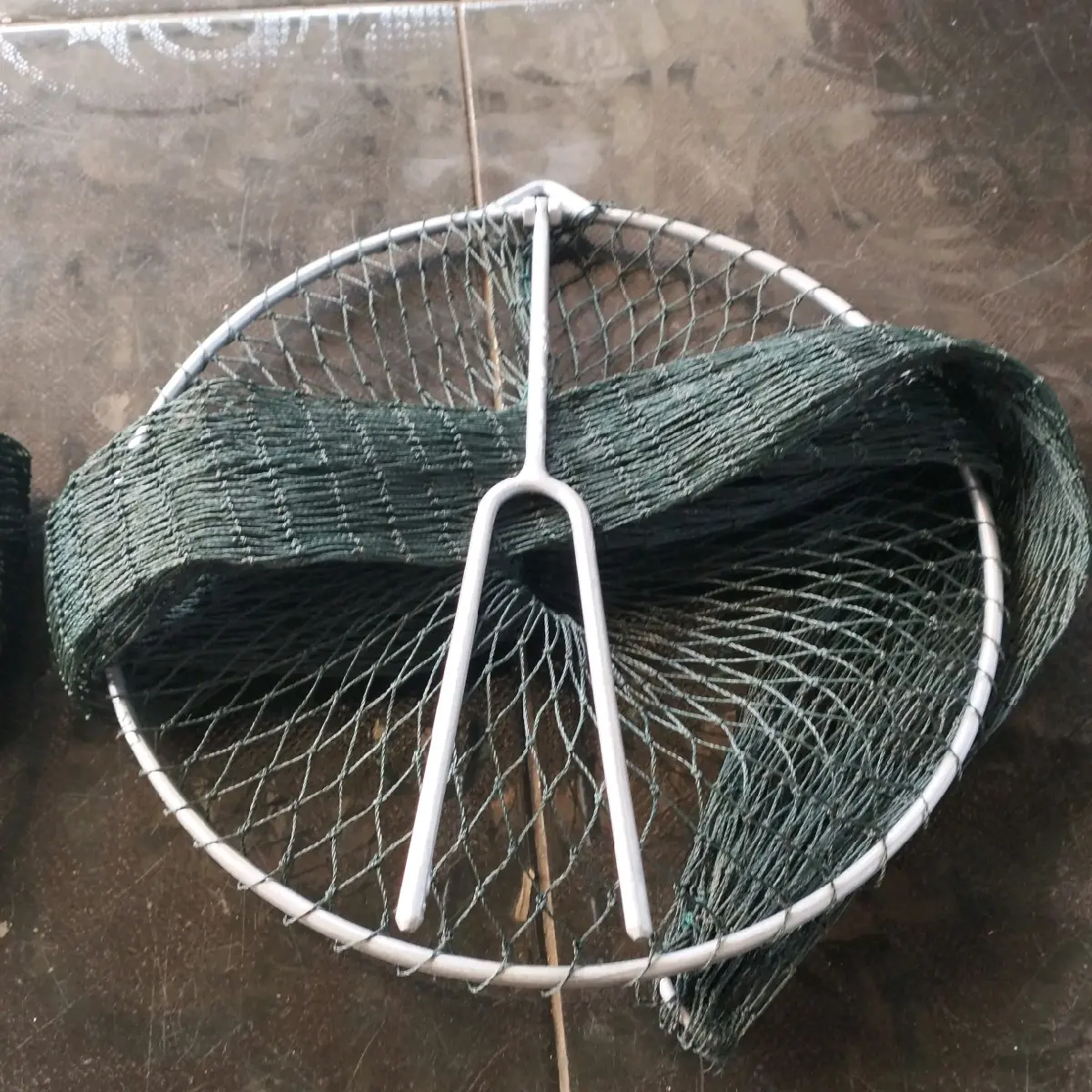 KERAMBA LIPAT TEMPAT IKAN