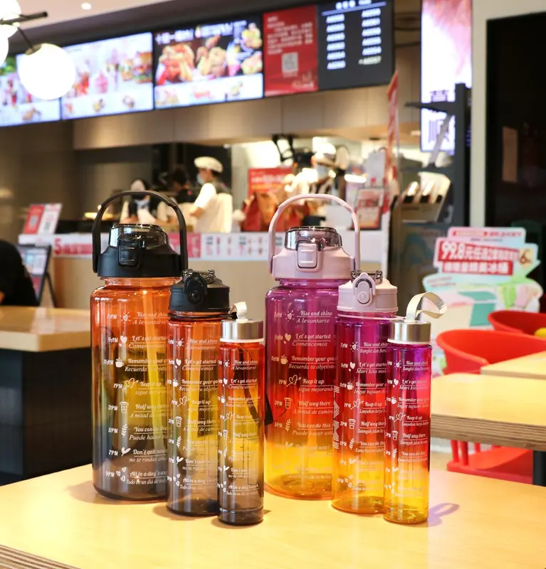 FoodGrade Botol Beranak 2 Liter + 1000ml + 500ml Botol Minum Viral 1 set BPA FREE Plastik Putih Sedotan Bottles Kitchenware 2