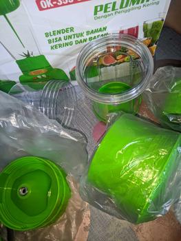 Product Review of BLENDER PLASTIK OKAYAMA BLENDER 3 IN 1 OK-355 3 tabung from h**a 0