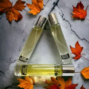 Parfum Refill 50 ML Pria Wanita Bebas Request Aroma Tahan Lama Soft Lembut Cocok untuk Solat & Aktivitas Luar Ruangan