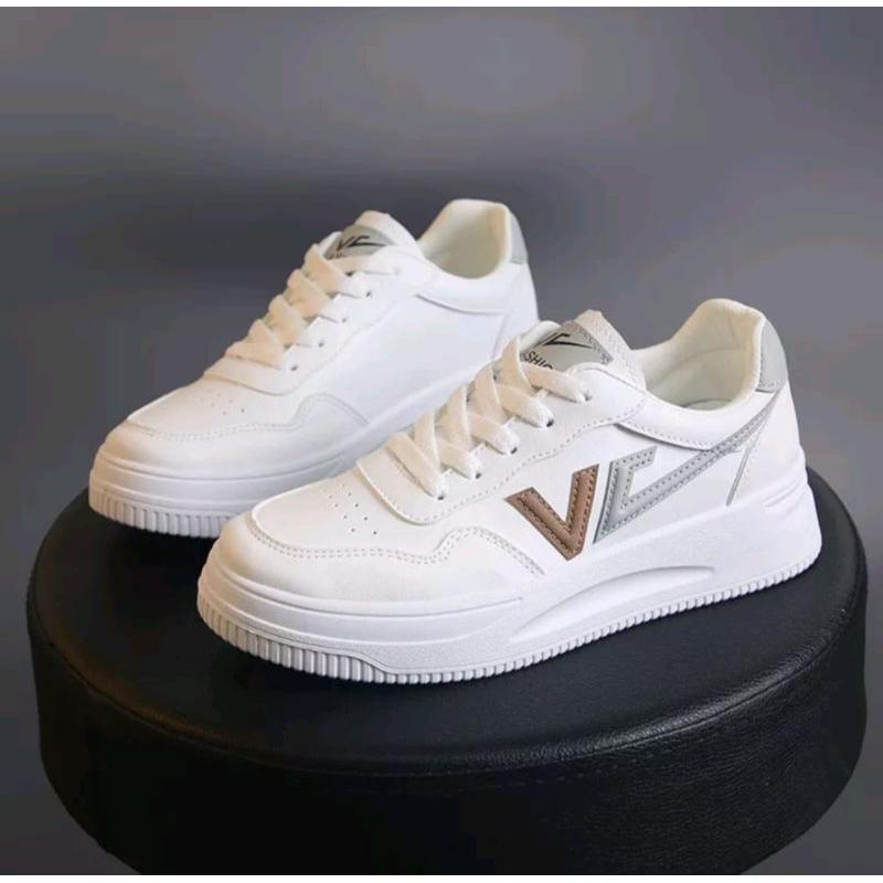 sepatu sneaker terbaru wanita VC 02 3