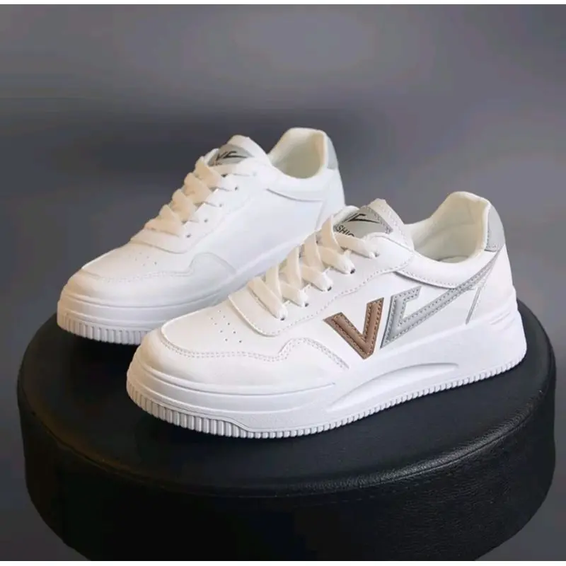 sepatu sneaker terbaru wanita VC 02 3