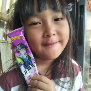 [HALAL]LIANGGUI MUSIC LOLLIPOP (Anggur/Stroberi/Apel)！Hadiah Idul Fitri Paling Hits!Cocok untuk Interaksi Anak-anak/Pesta Ulang Tahun/Hadiah Hari Raya, Permen Rasa Buah Kreatif, Dilengkapi Fungsi Musik yang Menarik, Paket Mandiri Mudah Dibawa,Hadiah Natal