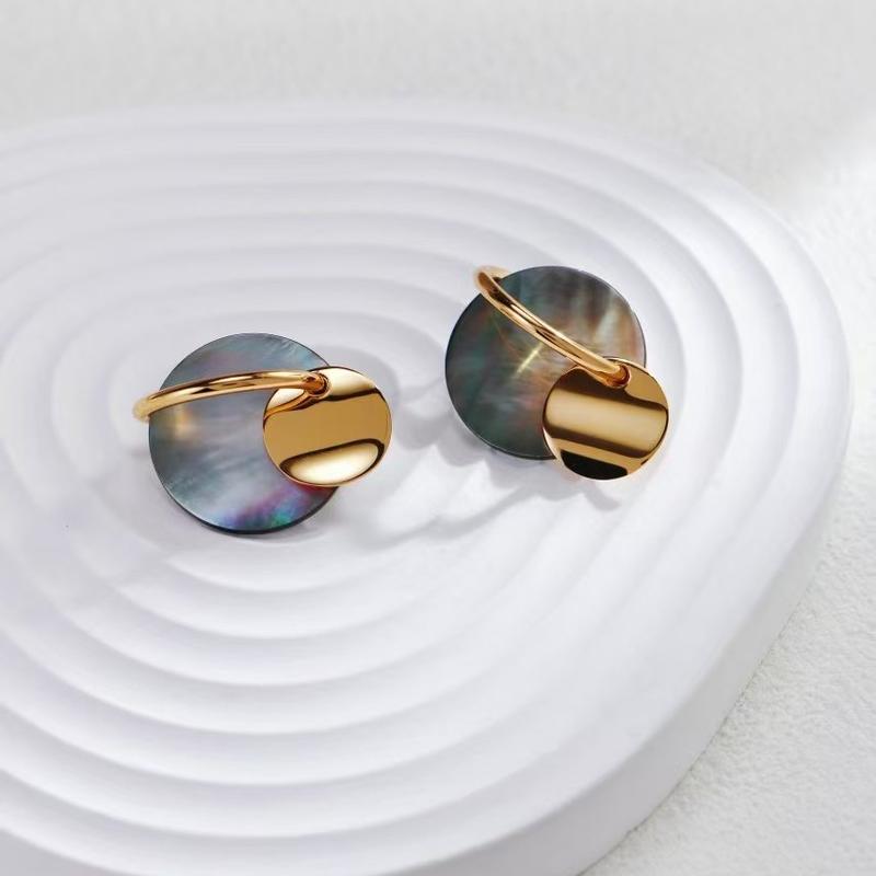 S925 Sterling Silver Vintage Gold-Plated Grey Shell Earrings,Simple,Stylish,and Versatile. shining  jewelry 5