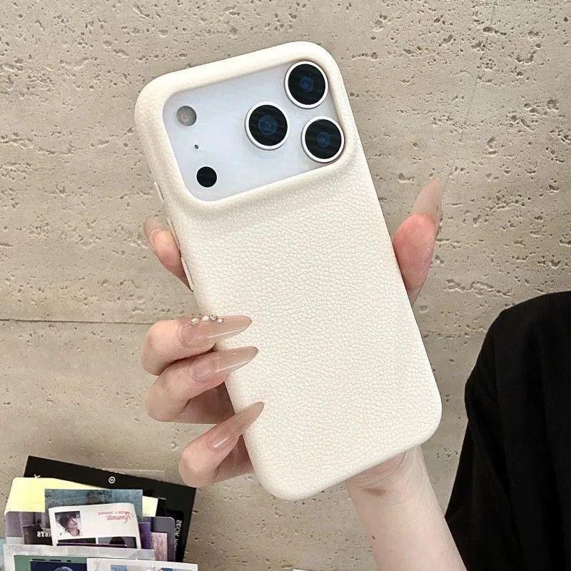 Ốp lưng da giả có lỗ khoét lớn cho iPhone 17 Pro Max, 17 Pro, 15 Pro Max, 18 Pro, 12 Pro, 16 Pro Max; cao cấp; dành cho iPhone 18, 18 Pro Max, 14 Pro, 11, 13, XR, XS, 7, 8; họa tiết graffiti dễ thương; chống trượt, bảo vệ điện thoại.