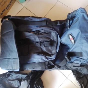 Product Review of Tas keril 60L tas gunung besar tas gunung murah tas gunung pria dan wanita Olahraga Ransel mendaki tas olahraga from E**a A**♡ 1