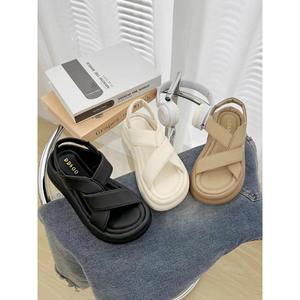 Dép Sandal Đi Học Nữ Đế Cao Thời Trang Chất Da Siêu Mềm Đẹp Mới Nhất SD01 Tiệm của Kao