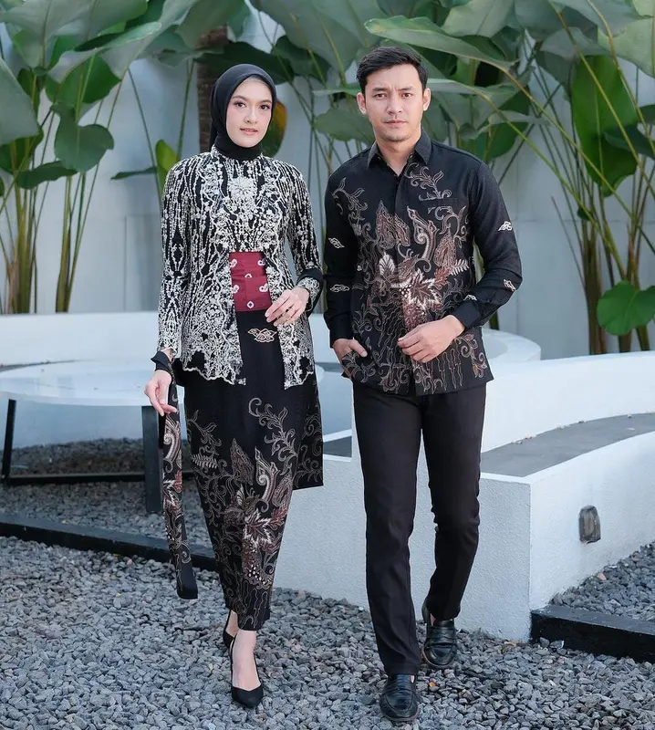 Kebaya Ayu Couple Sarimbit Batik Modern Set Kebaya Kutu Baru Premium Kebaya Kondangan Engagement Couple Lamaran 6