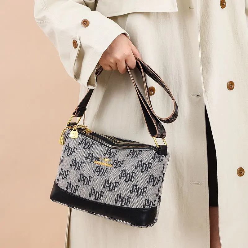 MOONBAGS Tas Selempang Wanita Shoulder Bag Brand SHANDIDAISHU - 2019 3