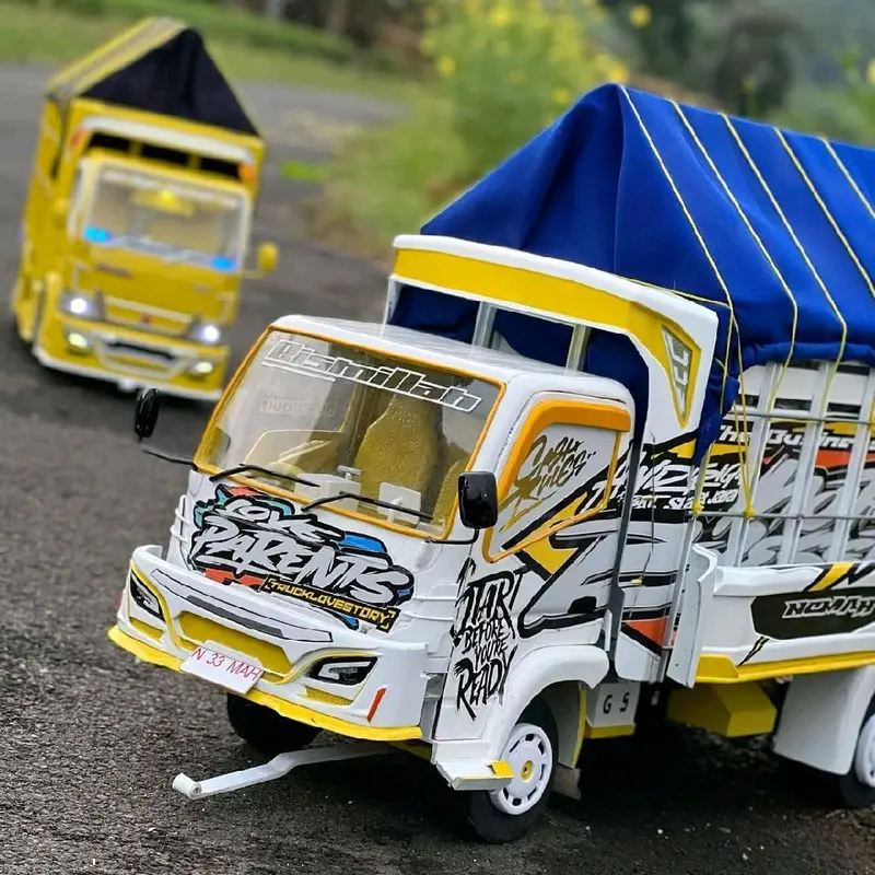 promo ekslusif mainan anak murah miniatur truk full variasi lampu free terpal 0