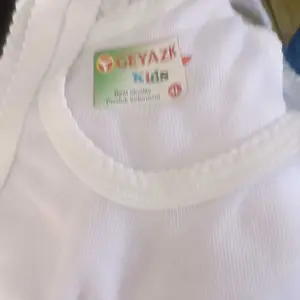 ISI 3 dan 6 Pcs Singlet Putih Anak Laki Dan Perempuan Bahan Adem Lembut dan Melar TADIRA STORE
