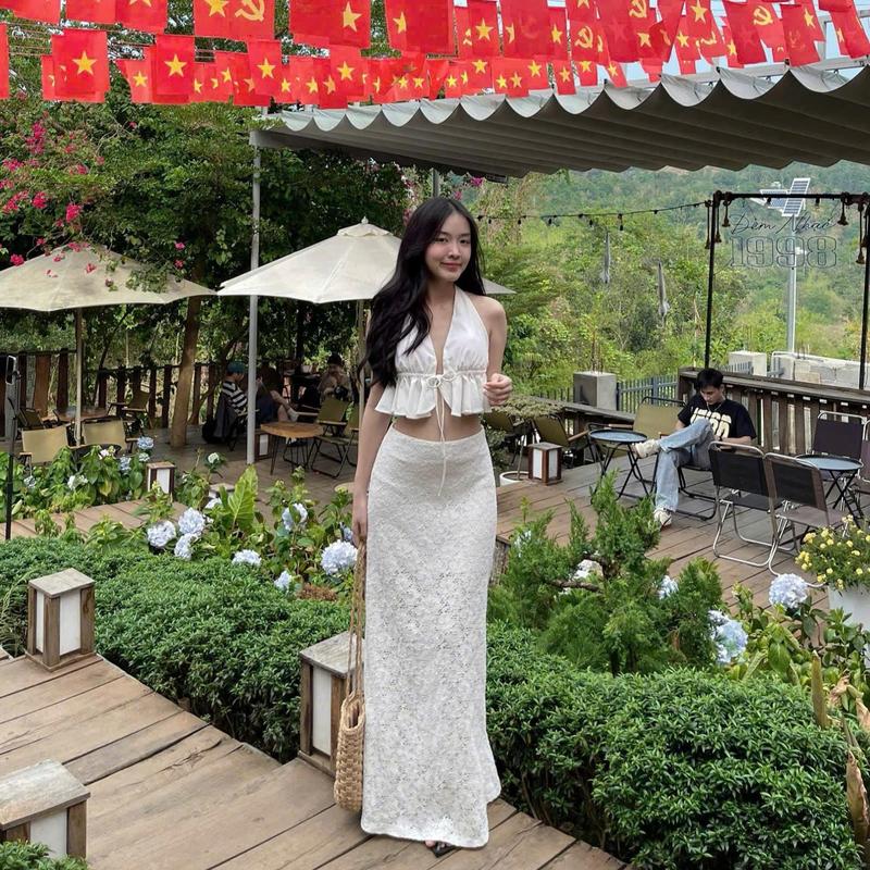 Mới - Chân Váy Ren Đuôi Cá [Một Mẩu House] 0