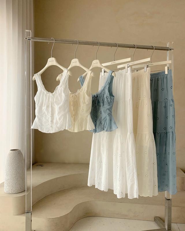 Sét Váy Ren Hoa Nổi Chất Ren Thô Boy Mềm Đẹp Dành Cho Nữ Mặc Sang Chảnh by T.LINH STORE 68