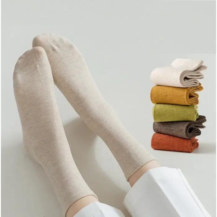 Misso Kode KK1150 Kaos Kaki Panjang Motif Polos Kaus Kaki Olahraga Atas Mata Kaki Unisex Kekinian  Pendek Wanita  Dewasa  Cewek Garis Semata