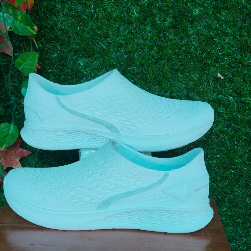 Sepatu ATT AWP 777 PUTIH, SEPATU KARET PRIA, SEPATU SLIP ON 1