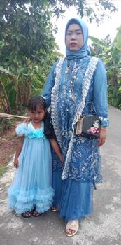 Product Review of Dress Perempuan Anak Rempel Bunga Model Terbaru from H**o 0