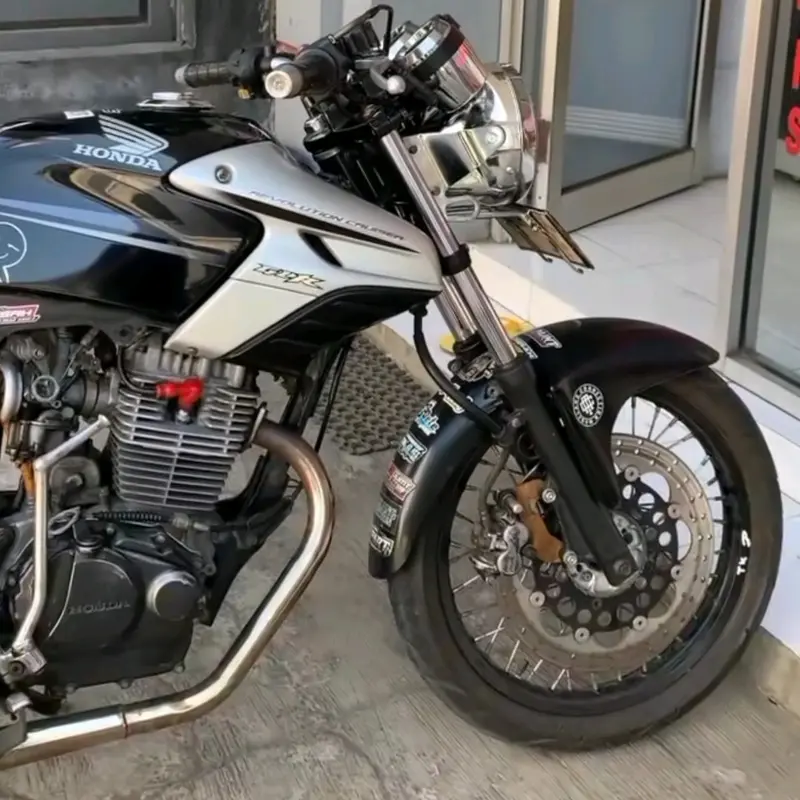 Braket lampu ninja dudukan lampu ninja pnp langsung pasang ke ninja R RR R Old R New S SS Kis Megapro Primus Megapro Hiu Tilas Tilam Tirev Megapeo Mono Megapeo New Verza Vixion Old Vixion New Scorpio Cbrold ScorpioSS MegaproSS VixionS Motor 4
