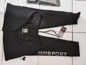 Product Review of Celana Jogger Panjang Pria Wanita Hitam Ealstis Gym Fitnes Olahraga Karet Bawah from e**i 0