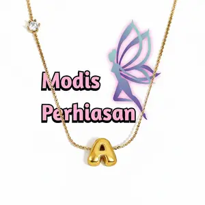 Kalung liontin 26 huruf, rantai dengan batu putih, kalung baja titanium anti-karat, gaya Italia, cocok untuk hadiah teman/keluarga/pasangan