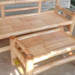 Kursi Sofa Bambu dengan Meja Bale Bambu Natural dan Eksklusif