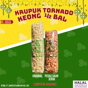 KERUPUK TORNADO KEONG 1/2 BAL AFF ORIGINAL ASIN PEDAS DAUN JERUK CAMILAN TOPLES SNACK FOOD