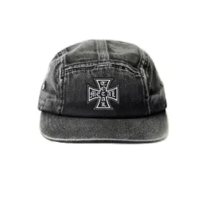 Topi Jeans Hitam dengan Logo Iron Cross untuk Gaya Anda