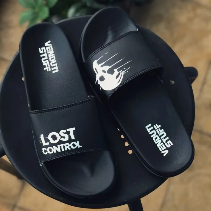 sandal pria terbaru 2025, sandal pria distro , sandal selop pria dan wanita , sandal slide pria 1