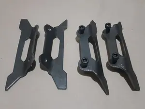 SATU SET DUDUKAN PANGKON + BAUT M8 + MUR ADAPTOR FOOTSTEP CBR 650 CB K45 K15 dengan Plat Tebal 5 mm Kualitas Terbaik dan Desain Tahan Lama