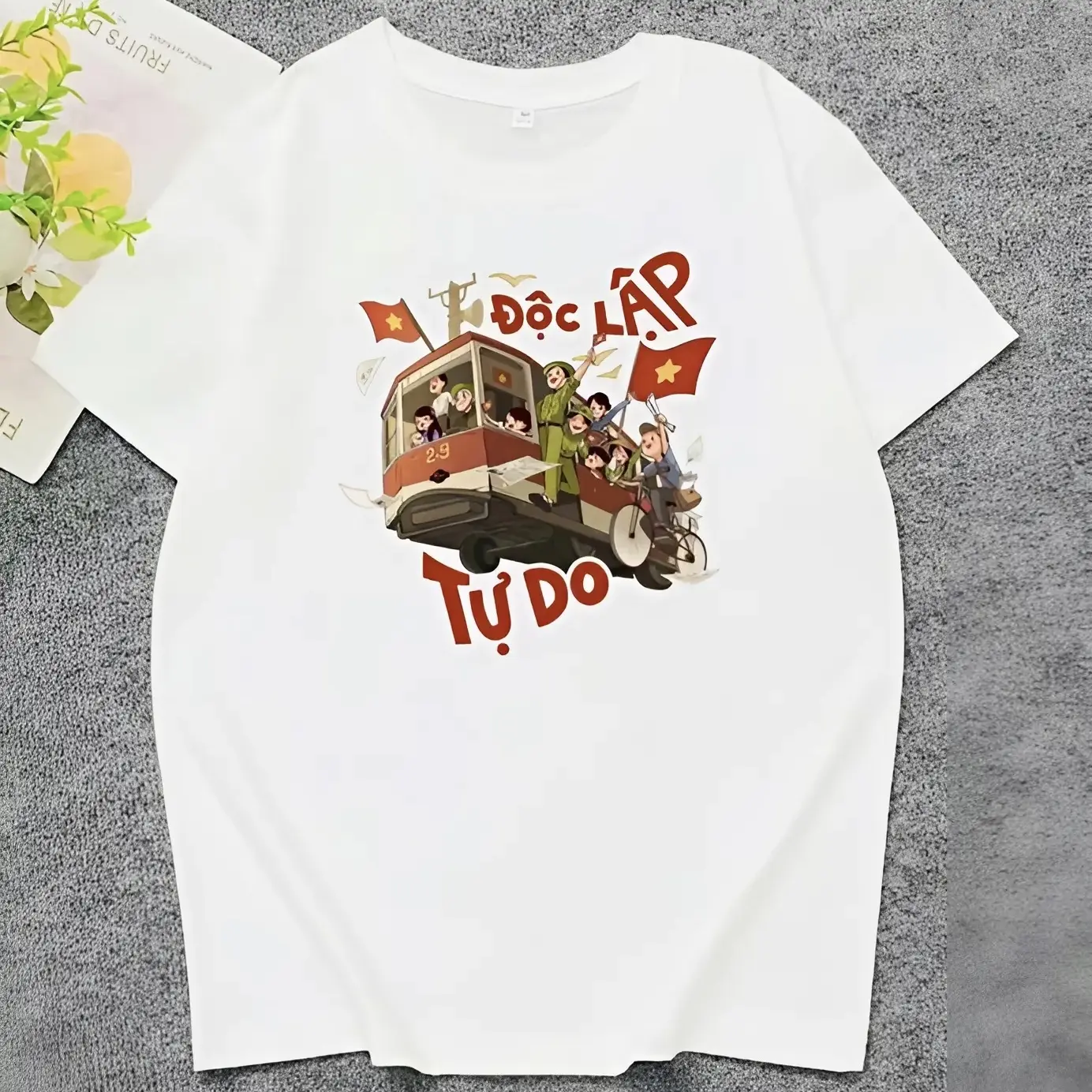 Áo thun yêu nước hình in ĐỘC LẬP TỰ DO lá cờ Việt Nam sắc nét chất cotton thoáng mát phù hợp cho cả nam và nữ