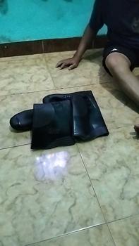 Product Review of Sepatu Boot Tinggi ARDILES CRANE Hitam Merah AR Boots-Karet Lokal Anti Air & Slip Ringan Nyaman Lentur Size 25-28 from a**u 0