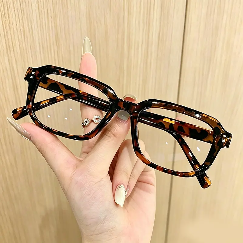 COD Kacamata Anti Cahaya Biru Motif Leopard Retro, Bingkai Persegi, Unisex, Cocok Digunakan dengan Laptop Kulit Eyewear Glasses Lensa