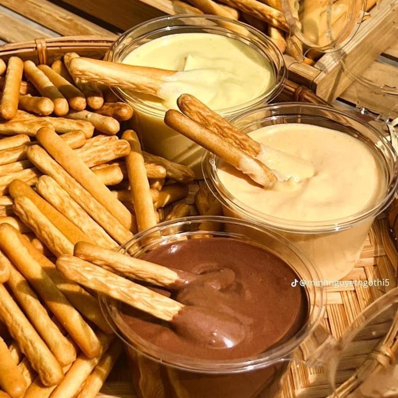 Bánh Quy Đũa Mặn Bơ Sữa, Bánh Quy Que Chấm Sữa, đồ ăn vặt chính hãng