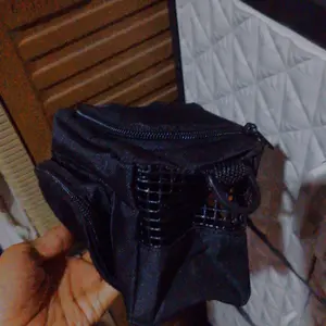 Travel Pouch Model Kubus untuk Hewan Sugar Glider, Tupai Terbang