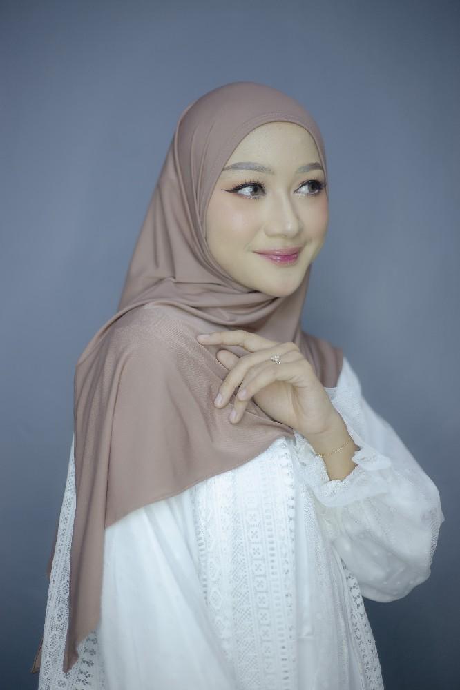 Product Introduction of RIS HIJAB - HIJAB SEGITIGA INSTAN OVAL JERSEY Daily Hijab Instan Nyaman 6