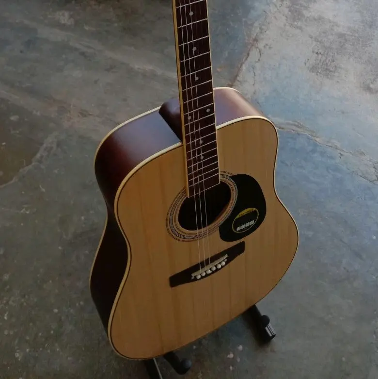 Giitar Akustik Jumbo Custom Model cortt gratis packing kayu