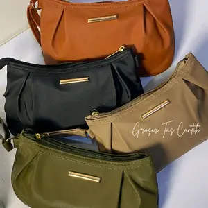 (GTC) Clutch Kerang Cantik Simple Elegan Tanpa Tali Panjang