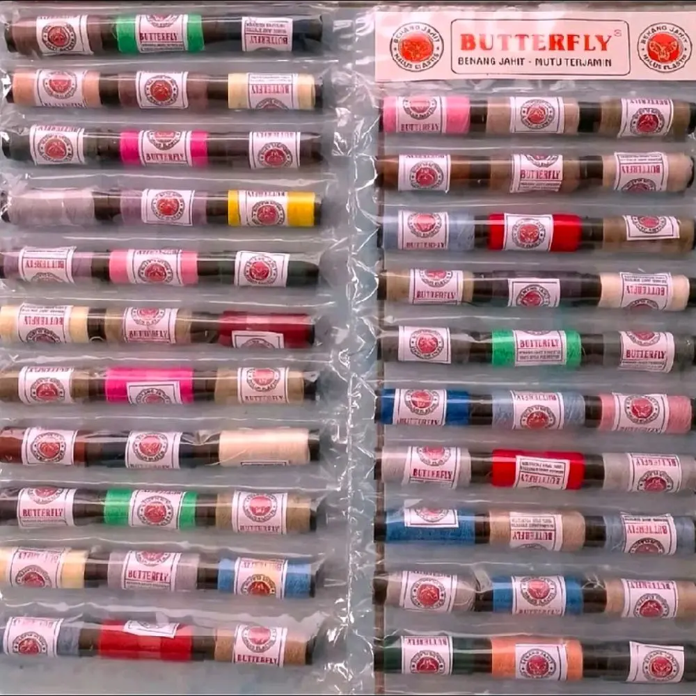 1 renteng (36 pcs) benang jahit butterfly hitam putih warna